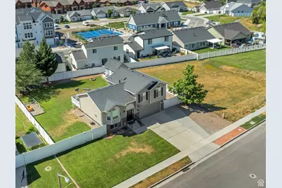 241 E 1900 N, North Ogden, UT 84414 - Photo 1