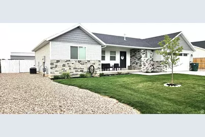 2429 W 1000 N, Vernal, UT 84078 - Photo 1