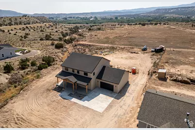 3121 N 2500 W, Vernal, UT 84078 - Photo 1