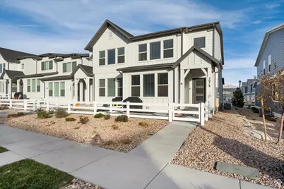 2078 N Chianti St, Saratoga Springs, UT 84045 - Photo 1