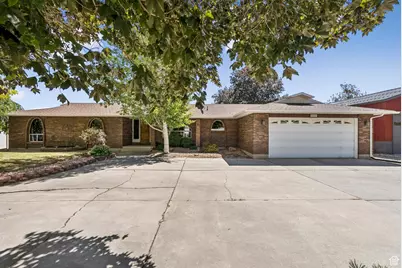 9495 S 2200 W, South Jordan, UT 84095 - Photo 1