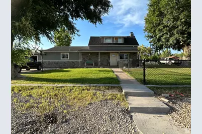 189 E 200 N, Moroni, UT 84646 - Photo 1