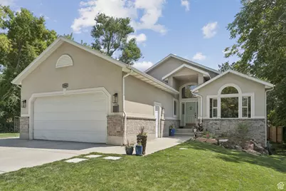 1968 E Sycamore Ln, Holladay, UT 84117 - Photo 1