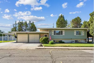 425 W 825 N, Sunset, UT 84015 - Photo 1