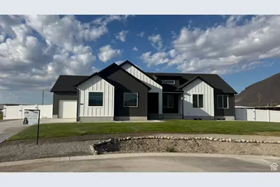 8260 N Strasser Ct #429, Lake Point, UT 84074 - Photo 1