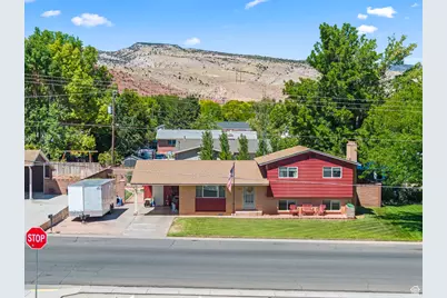 640 W 1st Ave, Richfield, UT 84701 - Photo 1