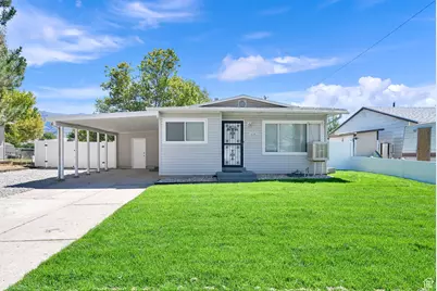 886 N La Verde St, Layton, UT 84041 - Photo 1