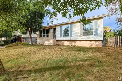 802 Hill Blvd N, Layton, UT 84041 - Photo 1