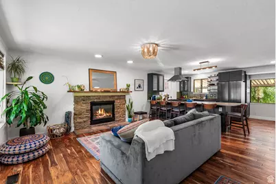 10478 S Buddlea Dr E, Sandy, UT 84094 - Photo 1