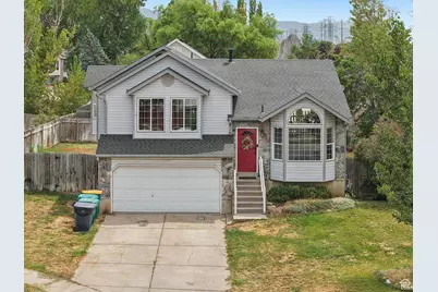2032 S Jenny Ln, Clearfield, UT 84015 - Photo 1