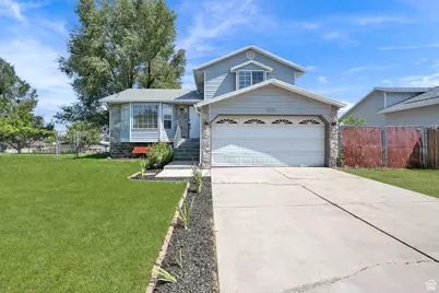 5153 S Morgan Wood Bay, Kearns, UT 84118 - Photo 1