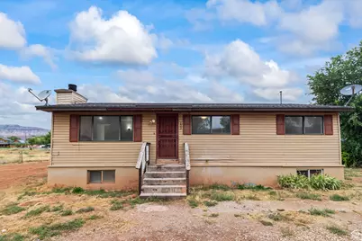 102 S State St, Sigurd, UT 84657 - Photo 1