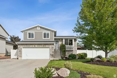 2641 S 200 E, Clearfield, UT 84015 - Photo 1