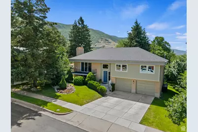 1084 E Cambridge Rd, Kaysville, UT 84037 - Photo 1