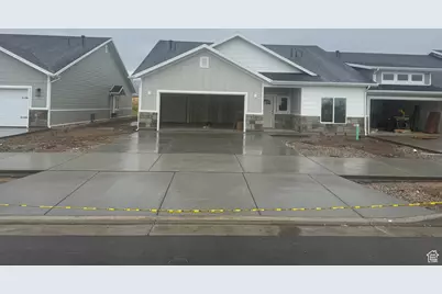 2633 S 2430 W #113, Syracuse, UT 84075 - Photo 1