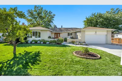 8474 S Treasure Mountain Dr E, Sandy, UT 84093 - Photo 1
