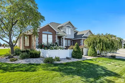 803 W 2800 S, Syracuse, UT 84075 - Photo 1