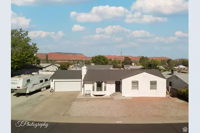 1584 Scenic Dr, Santa Clara, UT 84765 - Photo 1