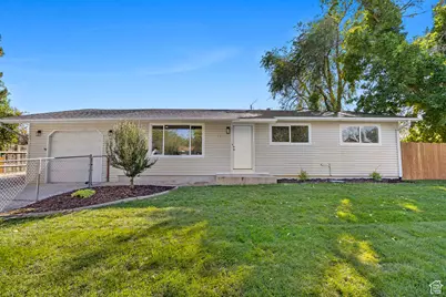 232 E Cherry St, Grantsville, UT 84029 - Photo 1