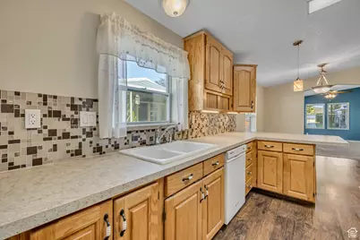 11296 S Hidden View Ln E #239, Sandy, UT 84070 - Photo 1