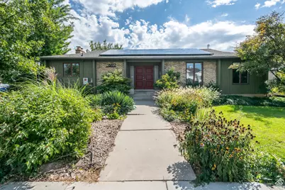 6197 S Rodeo Ln, Murray, UT 84121 - Photo 1