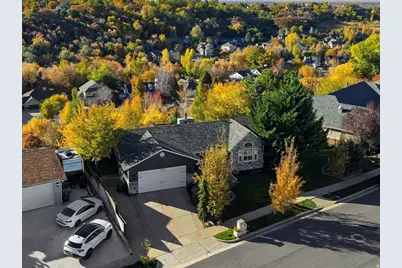 2338 Country Oaks Dr, Layton, UT 84040 - Photo 1