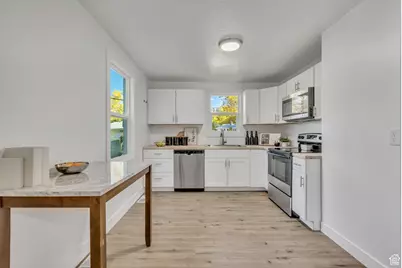 3853 Grandview Dr, Ogden, UT 84403 - Photo 1