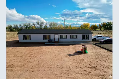 5104 W 5550 N, Roosevelt, UT 84066 - Photo 1