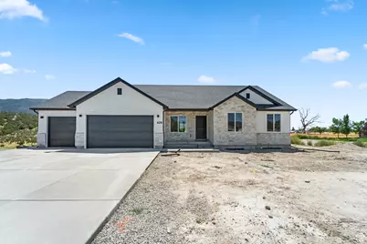 896 E 100 S, Mount Pleasant, UT 84647 - Photo 1