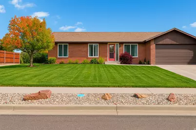 561 E 250 N, Vernal, UT 84078 - Photo 1