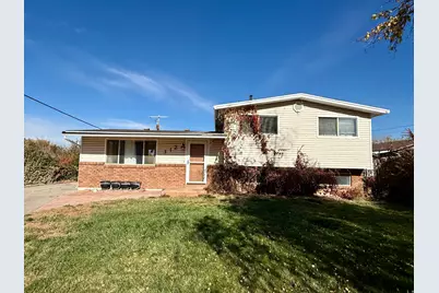112 W 5150 S, Washington Terrace, UT 84405 - Photo 1
