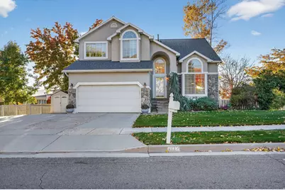 10172 S Snow Iris Way, Sandy, UT 84092 - Photo 1