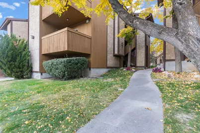 662 W Jefferson Cv #6, Sandy, UT 84070 - Photo 1