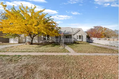 165 N 100 W, Fillmore, UT 84631 - Photo 1