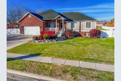 936 W 2225 S, Syracuse, UT 84075 - Photo 1