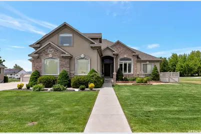 9947 N Yorkshire Ct, Highland, UT 84003 - Photo 1