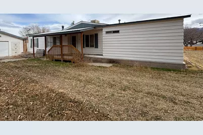 70 W 100 S, Elsinore, UT 84724 - Photo 1