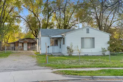 1112 S Navajo St W, Salt Lake City, UT 84104 - Photo 1