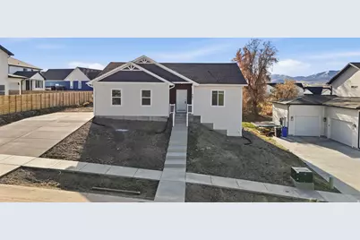 661 W 20 N, Hyrum, UT 84319 - Photo 1