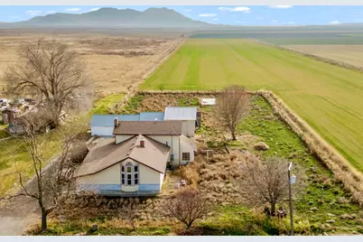 10205 W 10400 N, Tremonton, UT 84337 - Photo 1