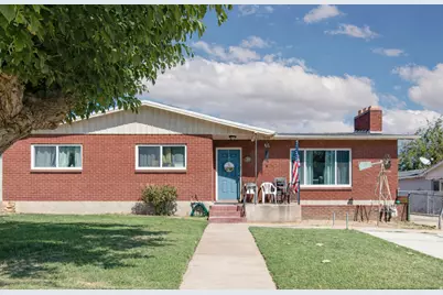 358 W 200 S, Saint George, UT 84770 - Photo 1