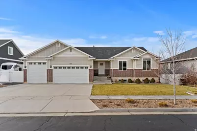 958 S Steed Dr, Syracuse, UT 84075 - Photo 1
