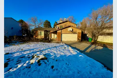 2809 Willow Hills Dr, Sandy, UT 84093 - Photo 1