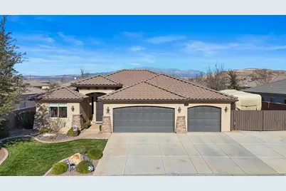 925 E 3900 S, Washington, UT 84780 - Photo 1