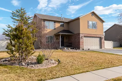 475 Wellington Dr, Kaysville, UT 84037 - Photo 1