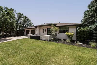 2108 S Scenic Dr, Salt Lake City, UT 84109 - Photo 1