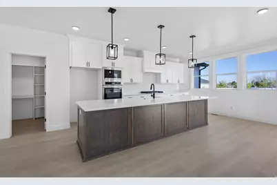 1331 N 1850 W, Clinton, UT 84015 - Photo 1