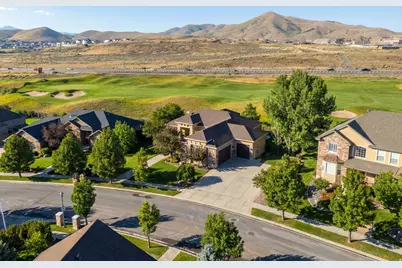 9225 N Mount Airey Dr, Eagle Mountain, UT 84005 - Photo 1