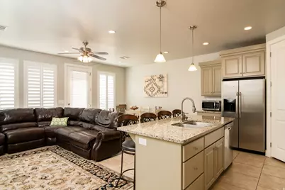 2094 N Coral Ridge Dr, Washington, UT 84780 - Photo 1