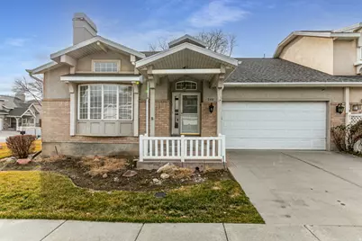 246 E Cottage Wood Ln, Murray, UT 84107 - Photo 1